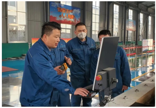 ϲ������Դ����аl(f��)�����������ϲ�@���f�е��ߌ�